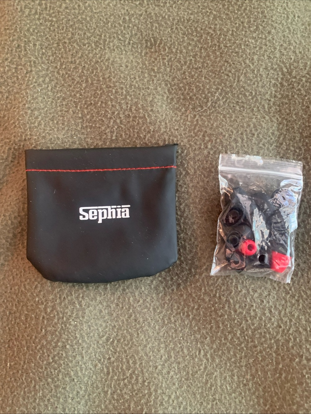 New Sephia ear bud replacements with case. Black and red. - Picture 1 of 5